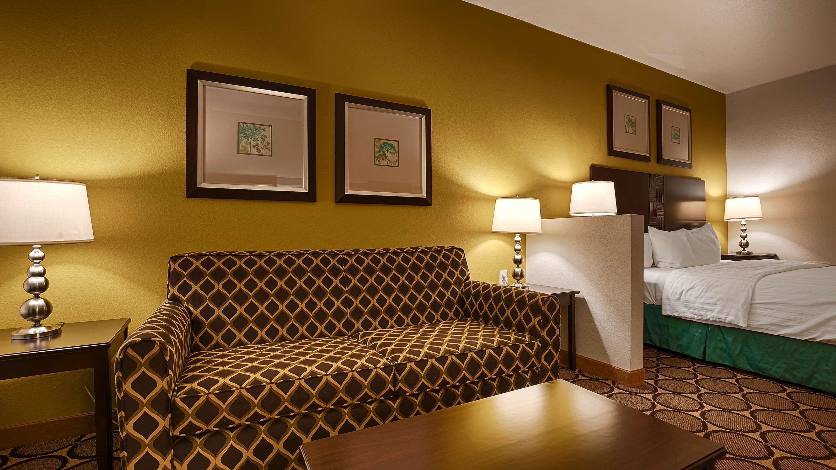 Best Western Douglas Inn & Suites Bagian luar foto
