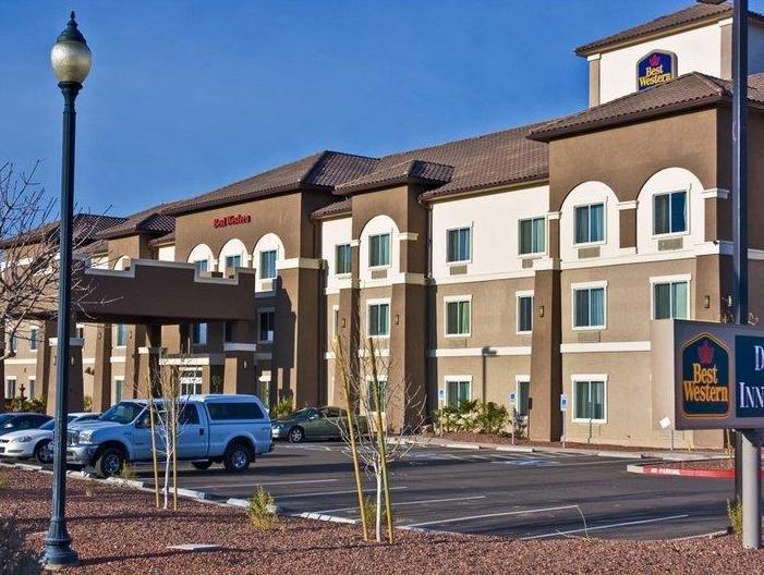 Best Western Douglas Inn & Suites Bagian luar foto