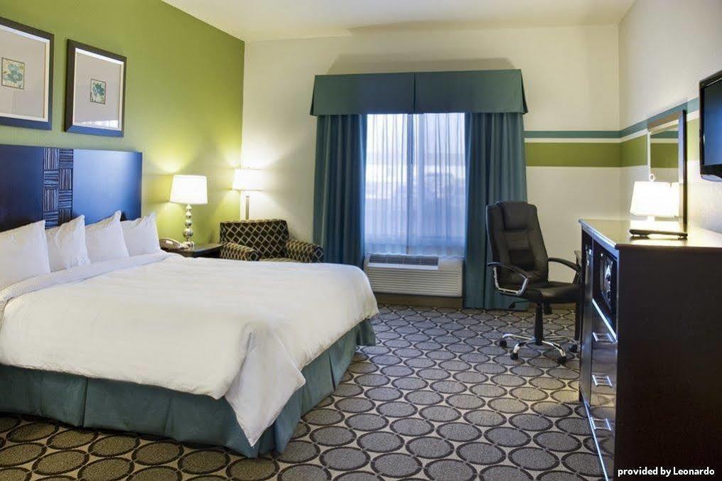 Best Western Douglas Inn & Suites Bagian luar foto